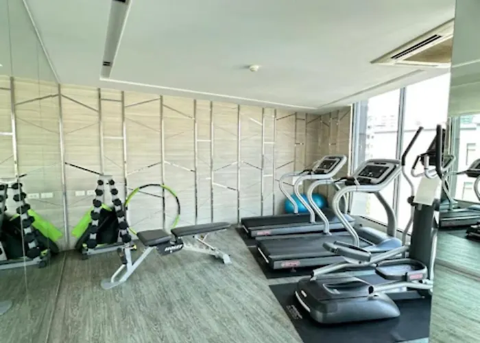 2 Bed 2 Bath Luxury Convention Center *