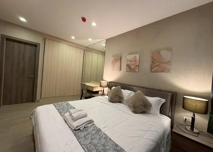 2 Bed 2 Bath Luxury Convention Center Appartement Bangkok